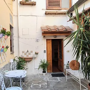 Appartamento Casa Romantica Vicino Al Centro Di, Firenze